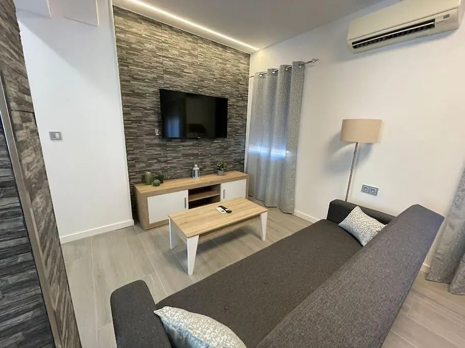 Nice Family Flat Close To The Centre-V-Estrell Malaga