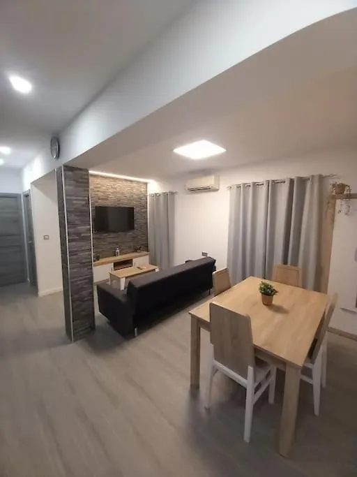Nice Family Flat Close To The Centre-V-Estrell Malaga